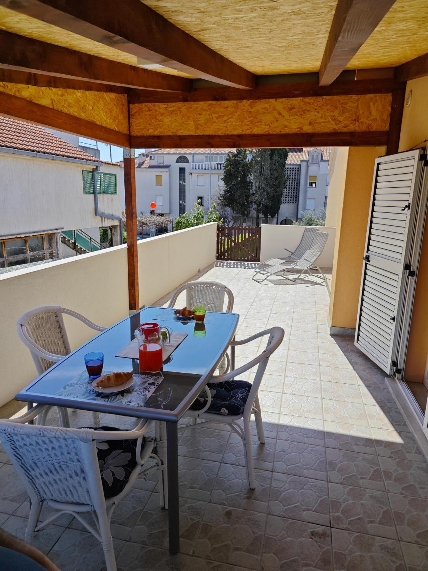 Apartment Paula Kaštela Εξωτερικό φωτογραφία