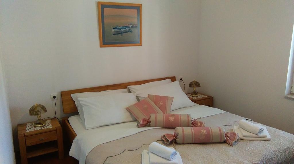 Apartment Paula Kaštela Εξωτερικό φωτογραφία